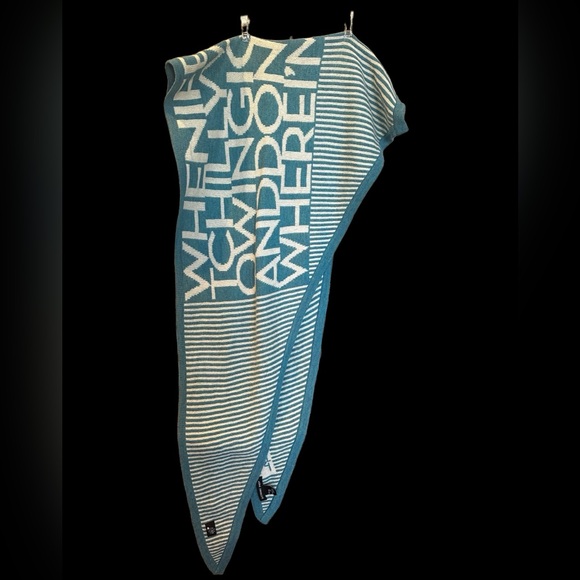 EUC - Rare Extra Large Triangle Shape Graphic Print Scarf by Electronic Sheep - Picture 2 of 7